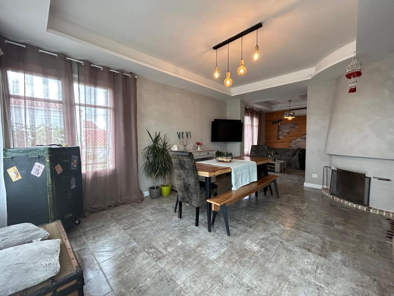 Comme A La Maison ناربون المظهر الخارجي الصورة
