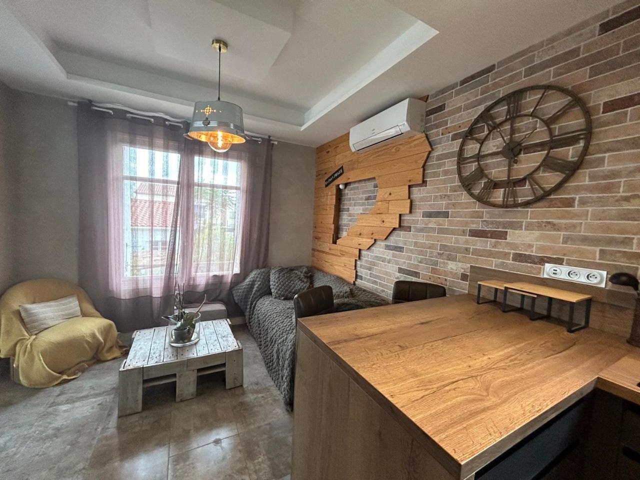 Comme A La Maison ناربون المظهر الخارجي الصورة