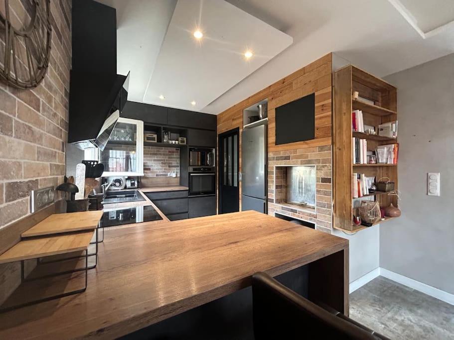 Comme A La Maison ناربون المظهر الخارجي الصورة